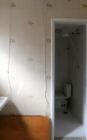 Apartamento à venda com 72m², 2 quartos e 1 vagaÁrea de Serviço