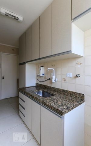Apartamento à venda com 72m², 2 quartos e 1 vagaCozinha - Armários