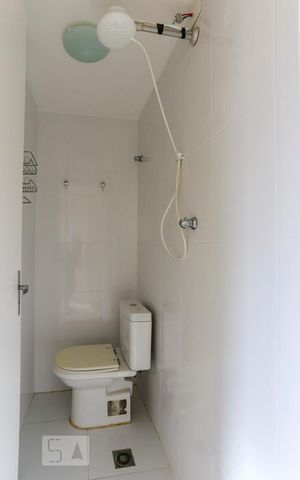 Apartamento à venda com 72m², 2 quartos e 1 vagaBanheiro de Serviço