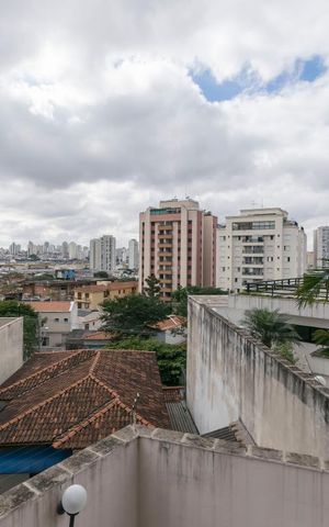Apartamento à venda com 220m², 4 quartos e 4 vagasVista
