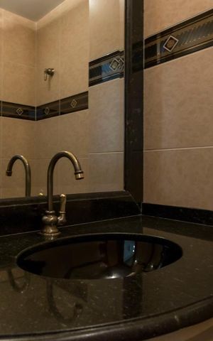 Apartamento à venda com 220m², 4 quartos e 4 vagasLavabo (Pia)