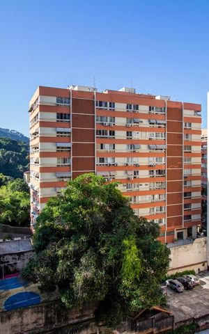Studio à venda com 28m², 1 quarto e sem vaga Studio à venda com 28m², 1 quarto e sem vagaVista