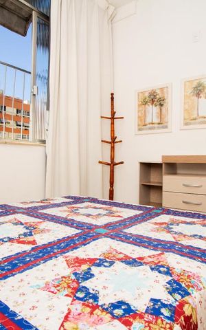Studio à venda com 28m², 1 quarto e sem vaga Studio à venda com 28m², 1 quarto e sem vagaQuarto