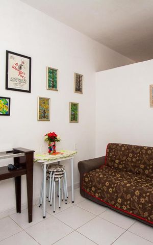 Studio à venda com 28m², 1 quarto e sem vaga Studio à venda com 28m², 1 quarto e sem vagaSala