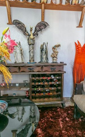 Casa à venda com 240m², 4 quartos e 1 vagaSala