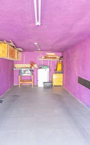 Casa à venda com 240m², 4 quartos e 1 vagaGaragem