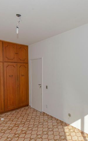 Apartamento à venda com 82m², 2 quartos e 2 vagasQuarto 2
