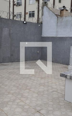 Casa à venda com 183m², 4 quartos e 1 vagaÁrea de Serviço