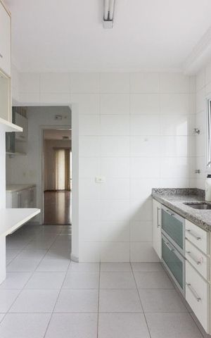 Apartamento à venda com 63m², 2 quartos e 2 vagasCozinha