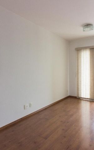 Apartamento à venda com 63m², 2 quartos e 2 vagasSala