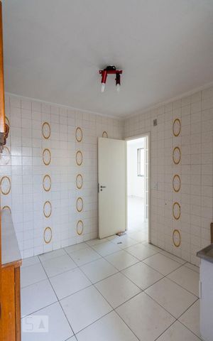 Apartamento à venda com 61m², 2 quartos e 1 vagaCozinha