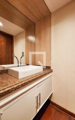 Apartamento para alugar com 270m², 4 quartos e 3 vagasLavabo