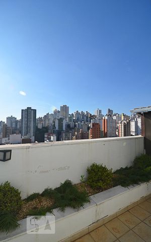 Apartamento à venda com 212m², 2 quartos e 2 vagasVista