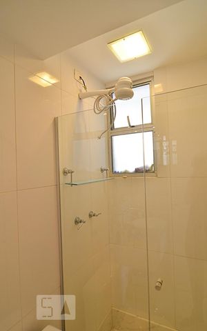 Apartamento à venda com 212m², 2 quartos e 2 vagasBanheiro social
