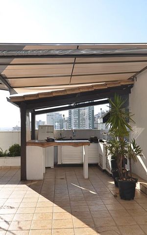 Apartamento à venda com 212m², 2 quartos e 2 vagasvaranda gourmet