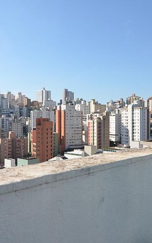 Apartamento à venda com 212m², 2 quartos e 2 vagasVista