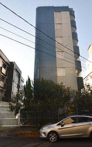 Apartamento à venda com 212m², 2 quartos e 2 vagasFachada