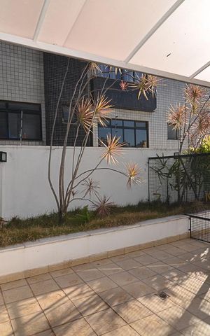 Apartamento à venda com 212m², 2 quartos e 2 vagasárea privativa