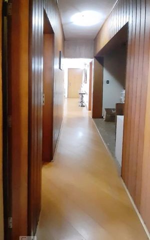 Apartamento à venda com 150m², 3 quartos e 2 vagas Apartamento à venda com 150m², 3 quartos e 2 vagasCorredor