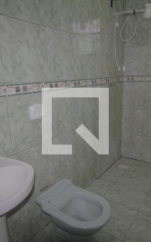 Casa para alugar com 200m², 4 quartos e 3 vagasBanheiro 1