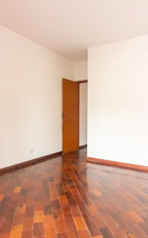 Casa à venda com 150m², 3 quartos e 3 vagas Casa à venda com 150m², 3 quartos e 3 vagasSuíte 3
