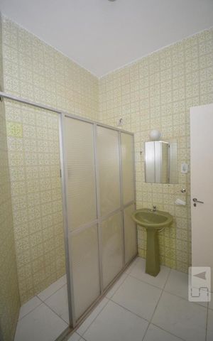 Apartamento para alugar com 79m², 2 quartos e sem vagaBanheiro Social