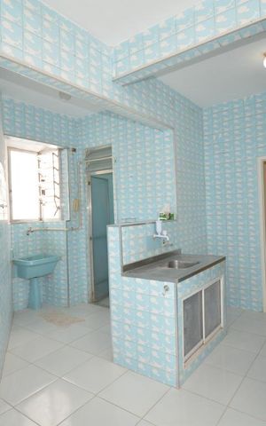 Apartamento para alugar com 79m², 2 quartos e sem vagaCozinha e Área de Serviço