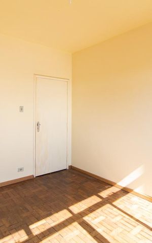 Apartamento à venda com 170m², 3 quartos e 1 vaga Apartamento à venda com 170m², 3 quartos e 1 vagaQuarto 1