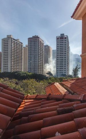 Apartamento à venda com 200m², 2 quartos e sem vaga Apartamento à venda com 200m², 2 quartos e sem vagaVista Quarto
