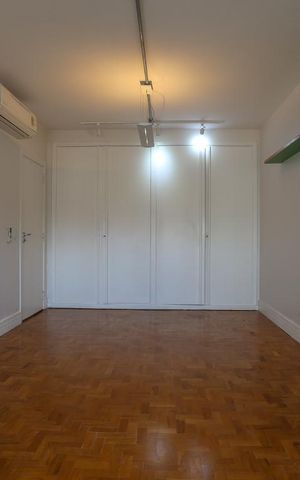 Apartamento para alugar com 200m², 3 quartos e 1 vaga Apartamento para alugar com 200m², 3 quartos e 1 vagaQuarto 2