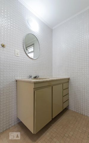 Apartamento à venda com 127m², 3 quartos e 1 vagaBanheiro social