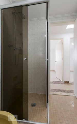 Apartamento à venda com 127m², 3 quartos e 1 vagaBanheiro social