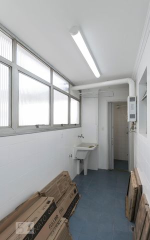 Apartamento à venda com 127m², 3 quartos e 1 vagaÁrea de serviço