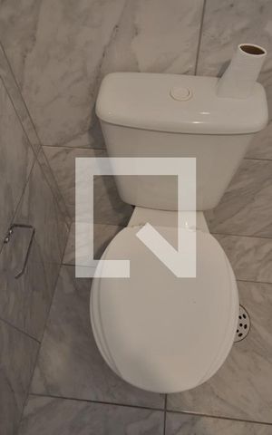 Apartamento à venda com 70m², 2 quartos e sem vagaBanheiro