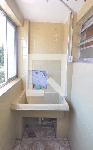 Apartamento à venda com 70m², 2 quartos e sem vagaÁrea de Serviço