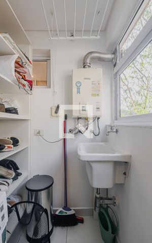 Apartamento à venda com 84m², 1 quarto e 1 vagaÁrea de Serviço