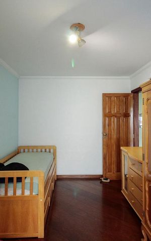 Casa à venda com 400m², 4 quartos e 4 vagas Casa à venda com 400m², 4 quartos e 4 vagasQuarto 2