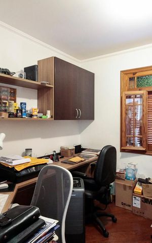 Casa à venda com 400m², 4 quartos e 4 vagas Casa à venda com 400m², 4 quartos e 4 vagasQuarto 1