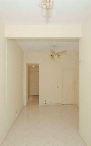Apartamento à venda com 50m², 1 quarto e 1 vagaSala