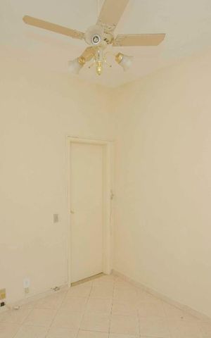 Apartamento à venda com 50m², 1 quarto e 1 vagaSala