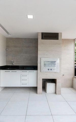 Apartamento à venda com 105m², 3 quartos e 2 vagasVaranda
