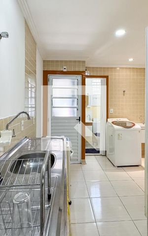 Apartamento para alugar com 18m², 1 quarto e sem vaga Apartamento para alugar com 18m², 1 quarto e sem vagaStudio