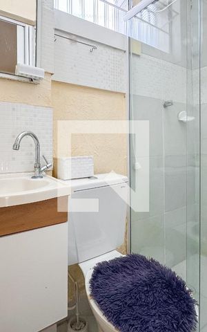 Apartamento para alugar com 18m², 1 quarto e sem vaga Apartamento para alugar com 18m², 1 quarto e sem vagaBanheiro