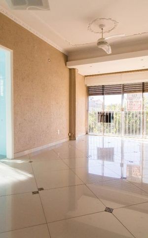 Apartamento à venda com 76m², 3 quartos e sem vaga Apartamento à venda com 76m², 3 quartos e sem vagaSala