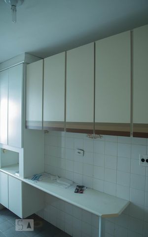 Apartamento à venda com 65m², 2 quartos e 1 vaga Apartamento à venda com 65m², 2 quartos e 1 vagaCozinha