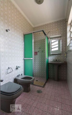 Casa para alugar com 150m², 2 quartos e 5 vagasSuíte - Quarto 2