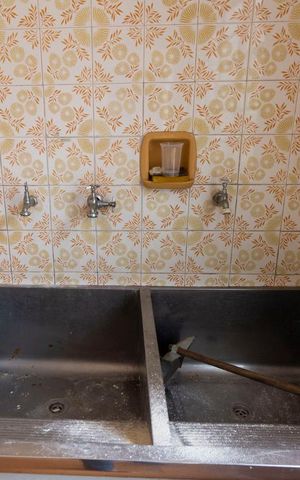 Casa para alugar com 150m², 2 quartos e 5 vagasÁrea de Serviço