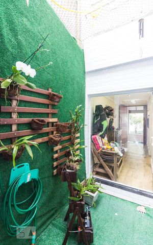 Casa à venda com 350m², 3 quartos e 2 vagasJardim de Inverno
