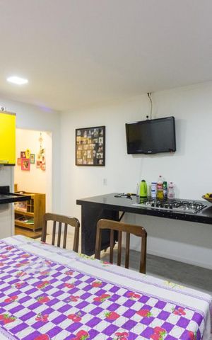 Casa à venda com 350m², 3 quartos e 2 vagasCozinha