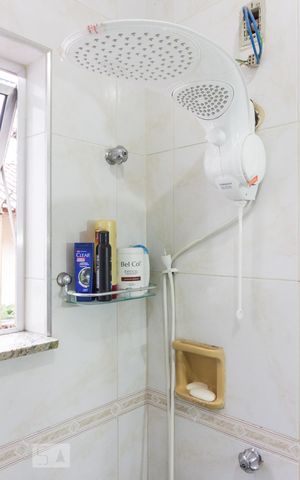 Casa à venda com 350m², 3 quartos e 2 vagasBanheiro Social